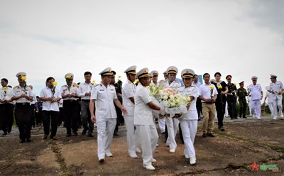 View - 	Quân chủng Hải quân kỷ niệm 60 năm chiến thắng trận đầu